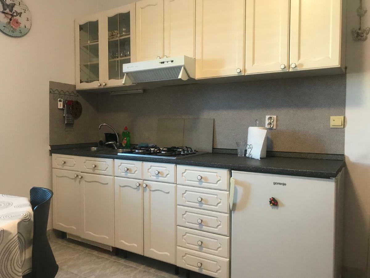Apartman Gracin Primošten Buitenkant foto